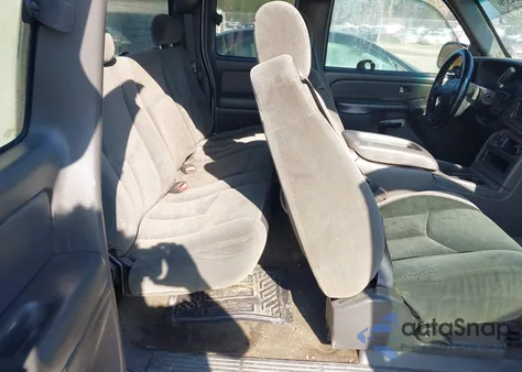 2004 Chevrolet Silverado 1500 Ls from USA, damaged, VIN 2GCEC19T541113114